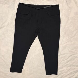 Vuori Meta Athletic Slim Pants - Black